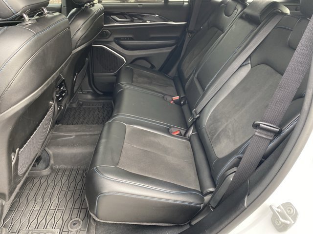 Used 2022 Jeep Grand Cherokee Trailhawk w/ Advanced Protech Group II image 39