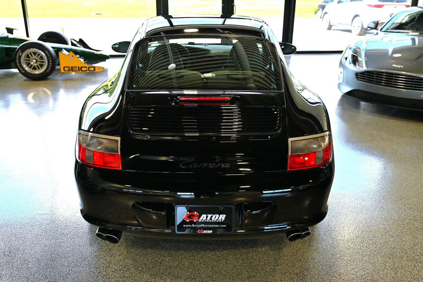 Used 2003 Porsche 911 Carrera RWD image 7