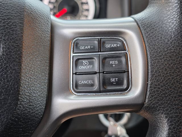 Used 2022 RAM 1500 Classic SLT image 28