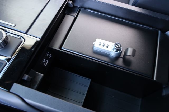 New 2026 Toyota Tundra Platinum image 24