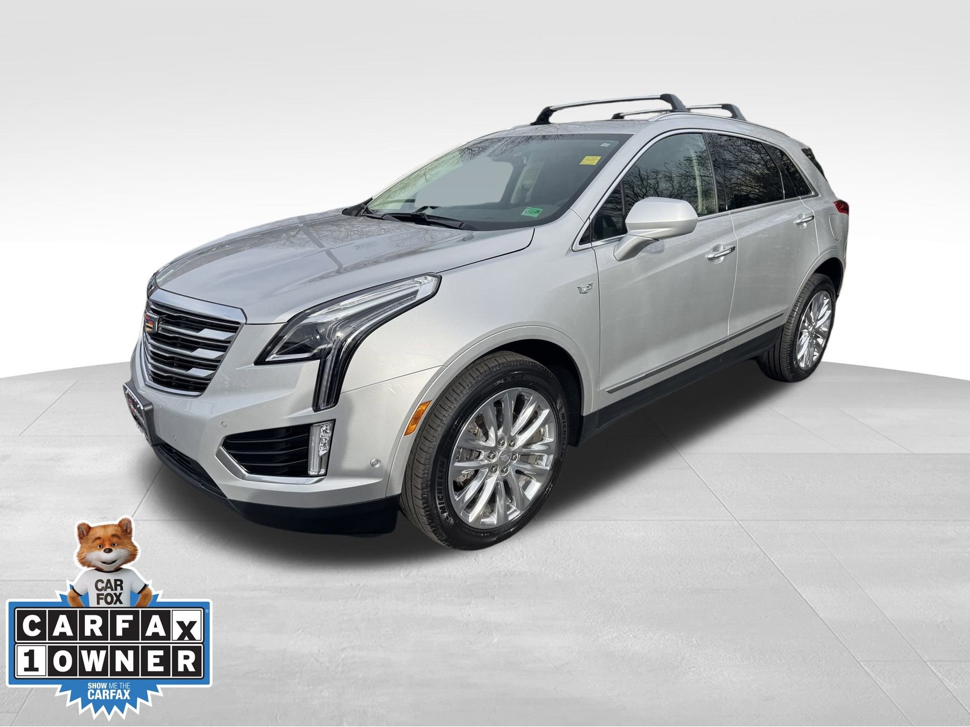 Used 2019 Cadillac XT5 Premium Luxury w/ Driver Assist Package image 3