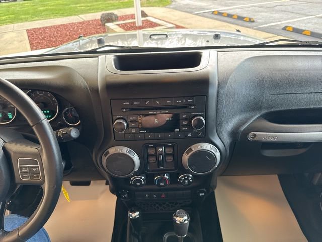 Used 2017 Jeep Wrangler Unlimited Sport w/ Quick Order Package 24S AWD/4WD image 21