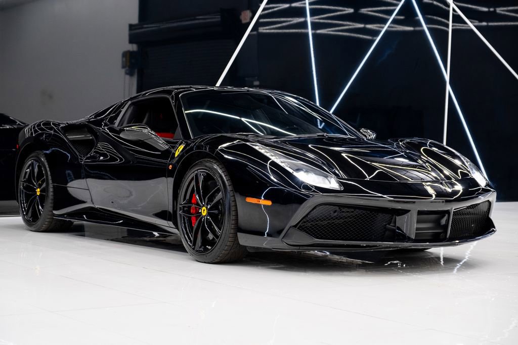 Used 2019 Ferrari 488 Spider RWD image 4