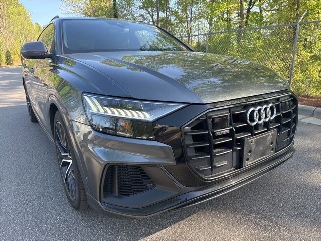 Used 2019 Audi Q8 Prestige w/ Luxury Package image 10