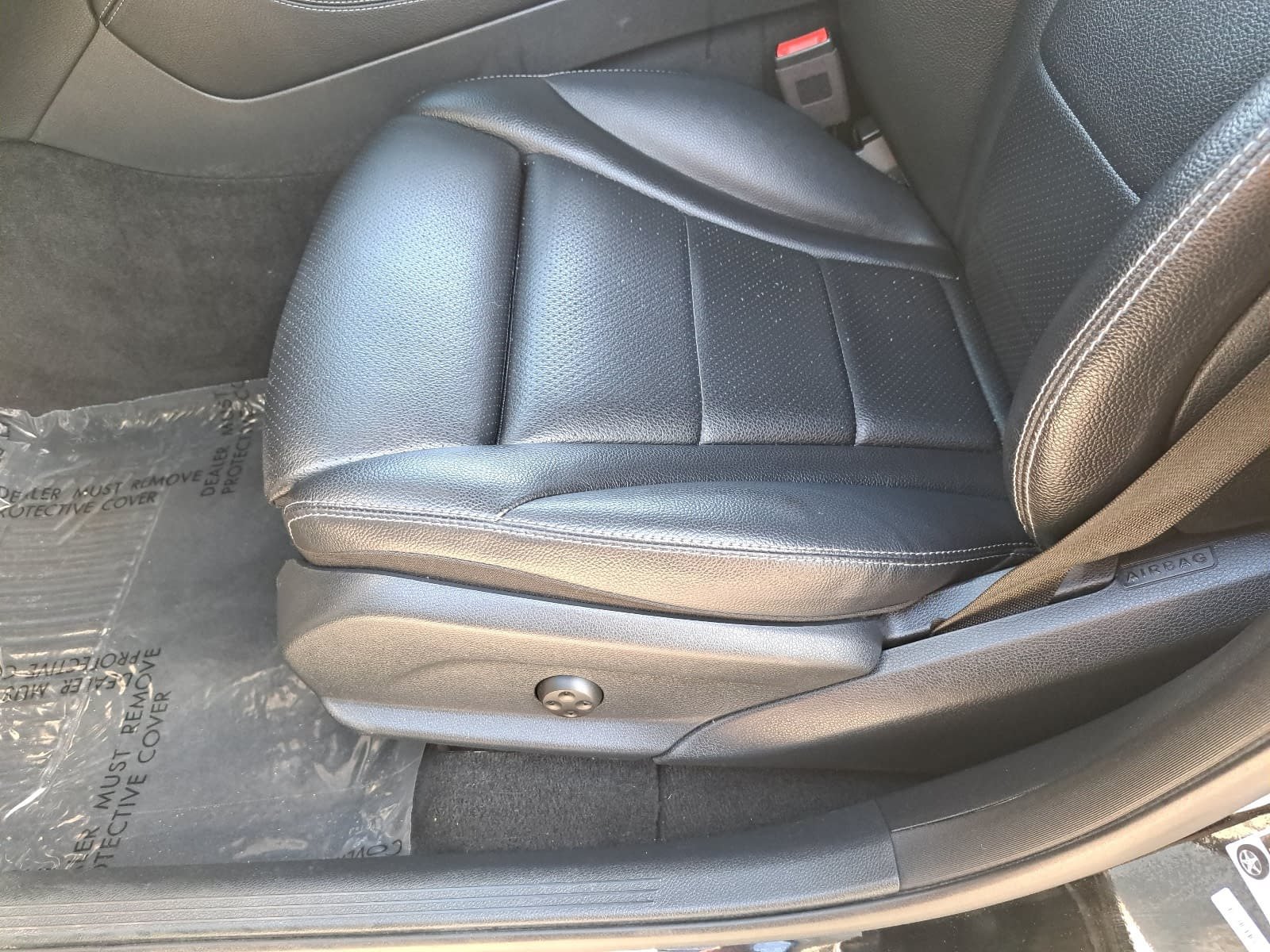 Used 2021 Mercedes-Benz GLC 300 image 32