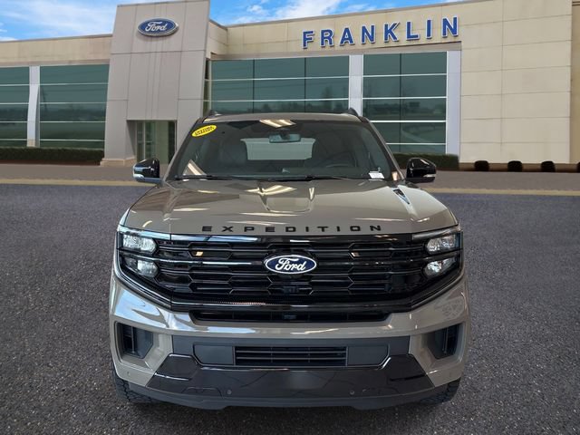 New 2027 Ford Expedition Platinum w/ Stealth Appearance Package AWD/4WD image 2