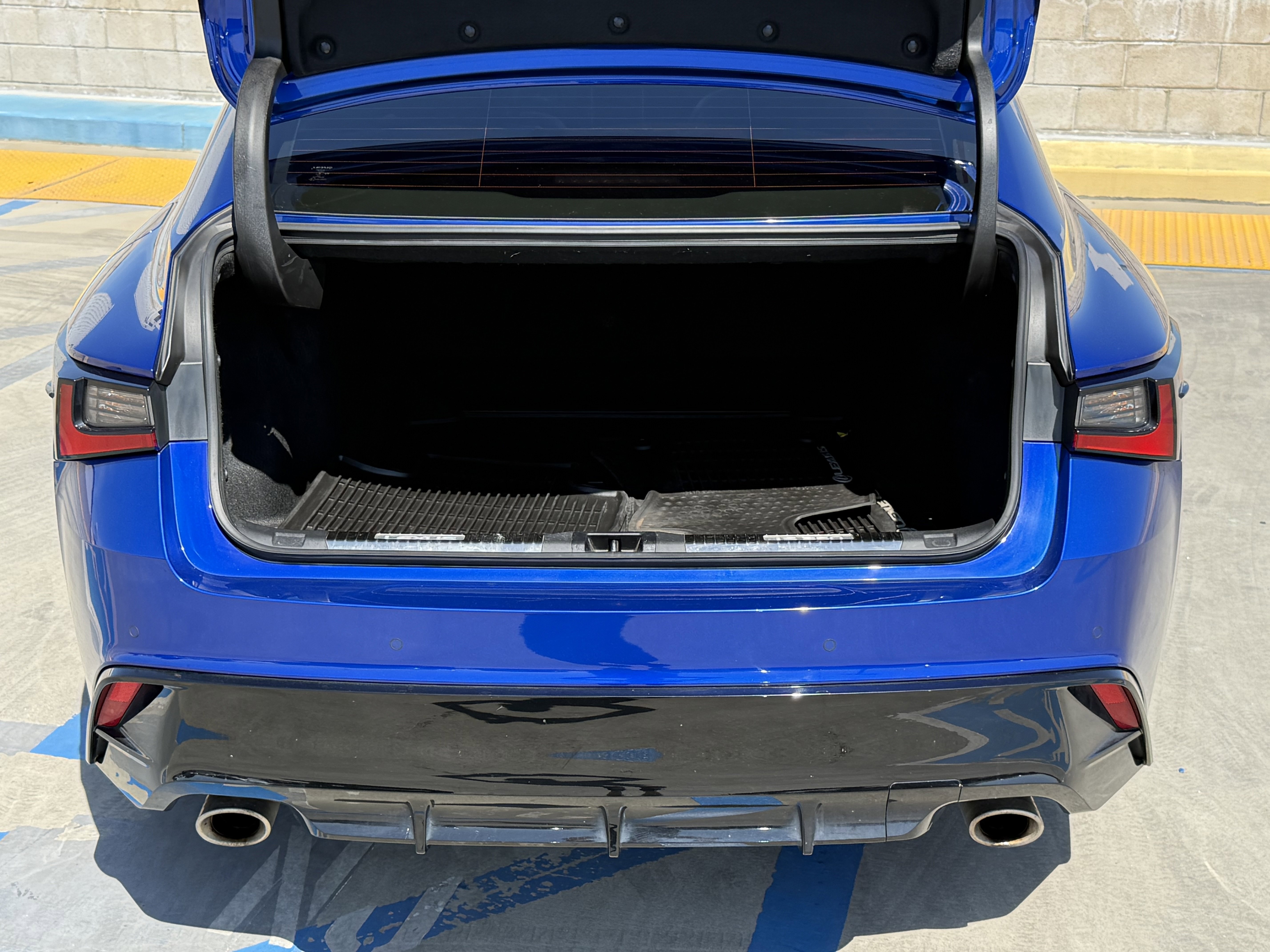 Certified 2023 Lexus IS 350 F Sport image 13