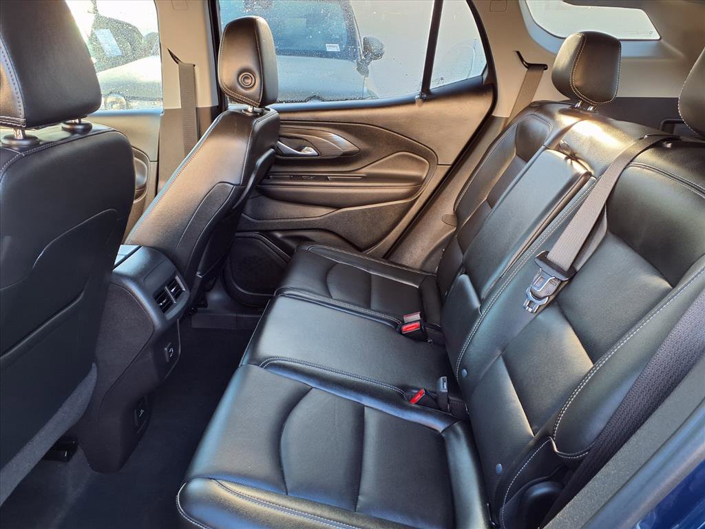 Used 2022 GMC Terrain SLT w/ Infotainment Package II image 19