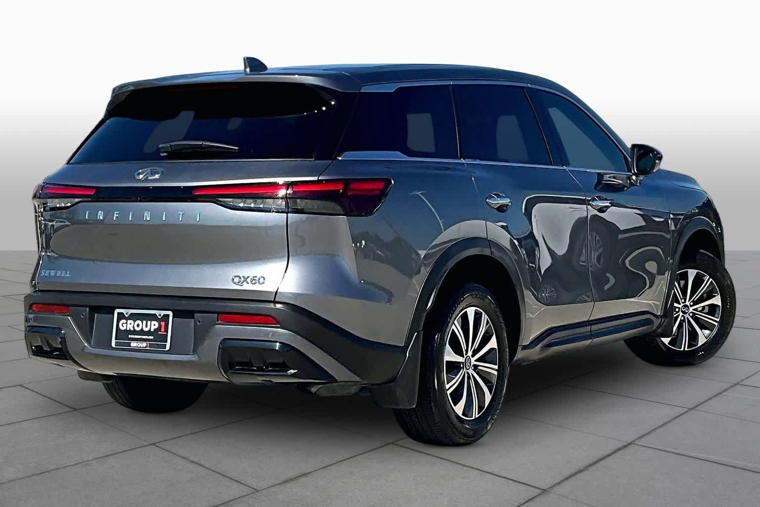 Used 2024 INFINITI QX60 Pure FWD image 13