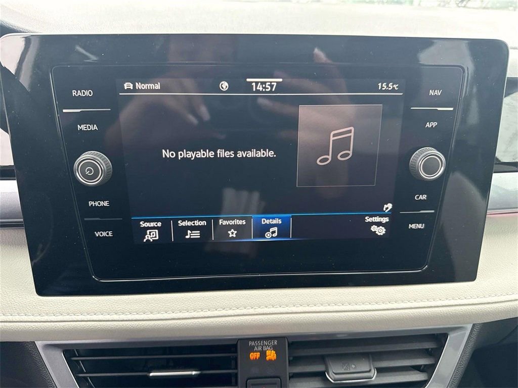 New 2026 Volkswagen Taos SEL image 19