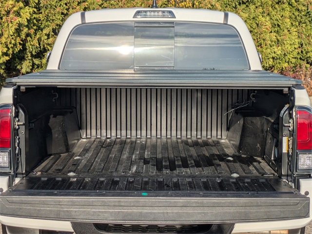 Used 2020 Toyota Tacoma Limited image 16