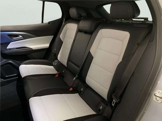 Used 2026 Chevrolet Equinox EV LT image 64