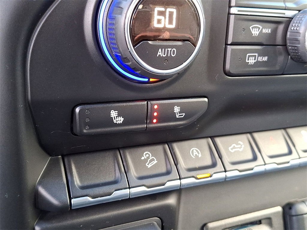 Certified 2019 Chevrolet Silverado 1500 LT w/ All-Star Edition image 19