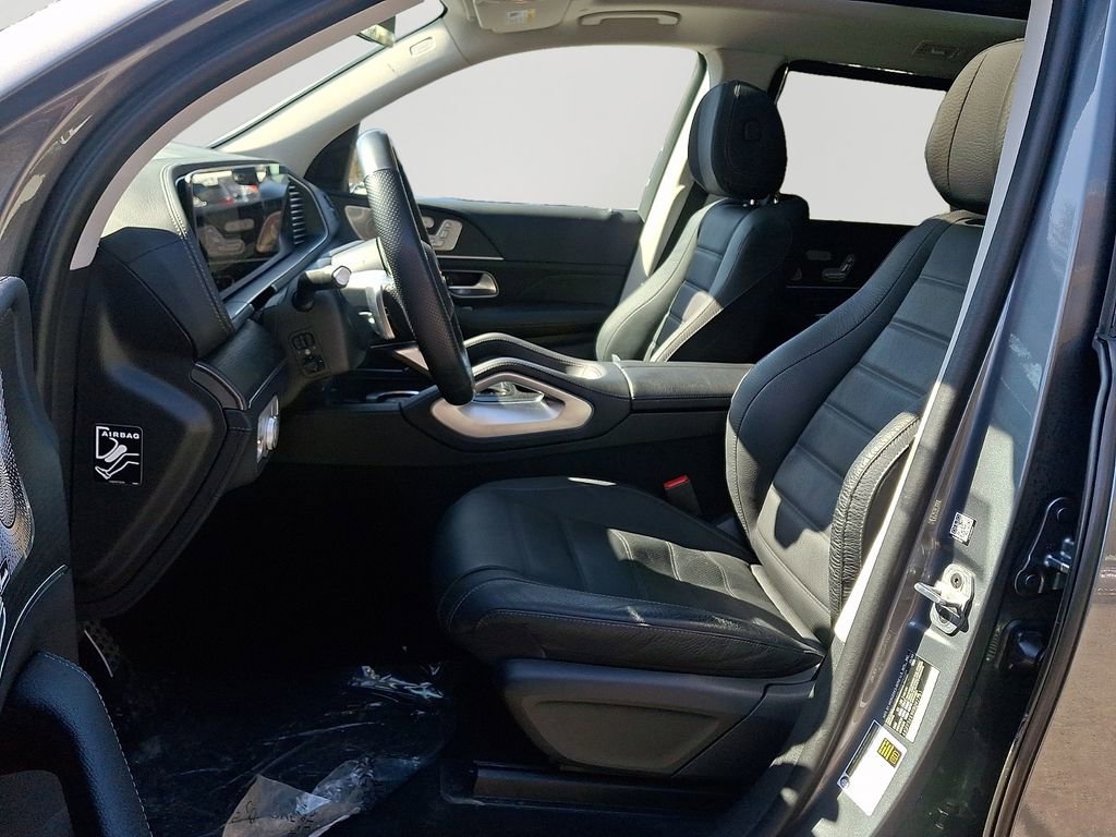 Used 2024 Mercedes-Benz GLS 450 4MATIC image 14
