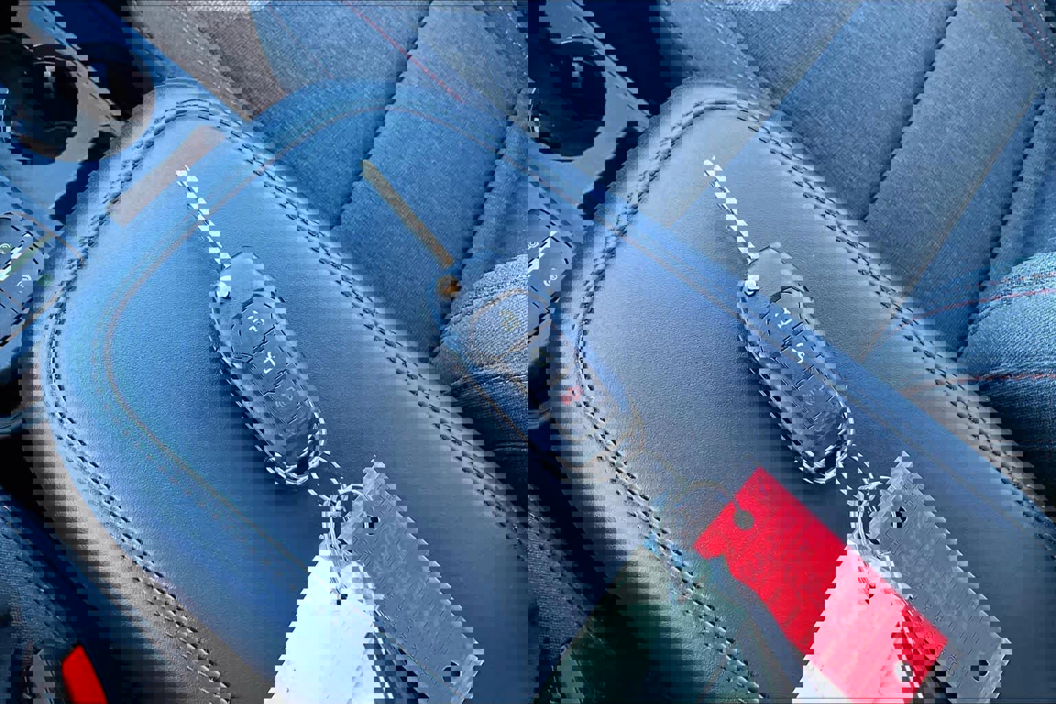 Certified 2024 Ford Maverick XLT image 13