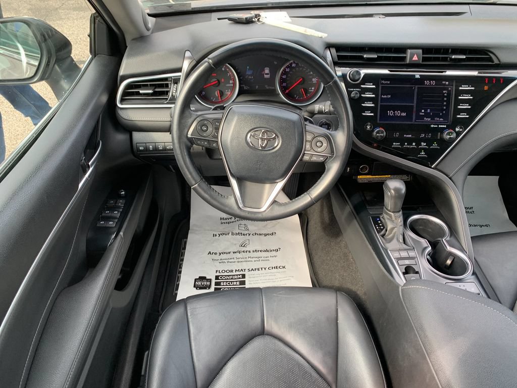 Used 2018 Toyota Camry XSE w/ Driver Assist Package FWD image 17
