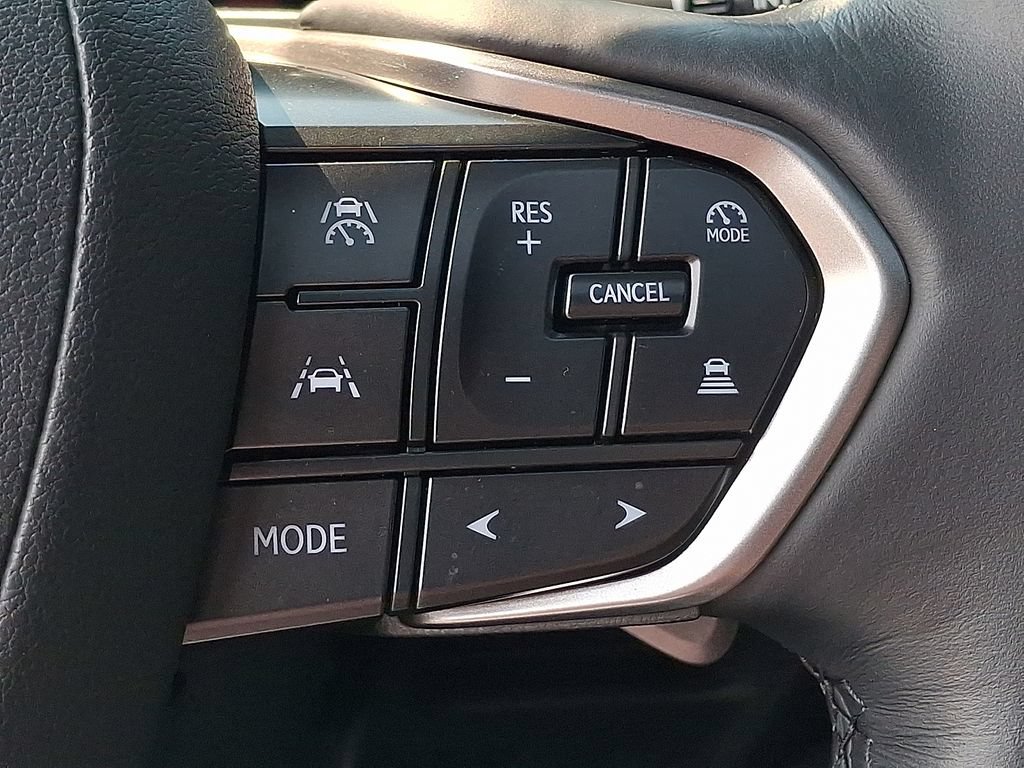 Used 2024 Lexus GX 550 w/ Accessory Package (Z1) AWD/4WD image 18