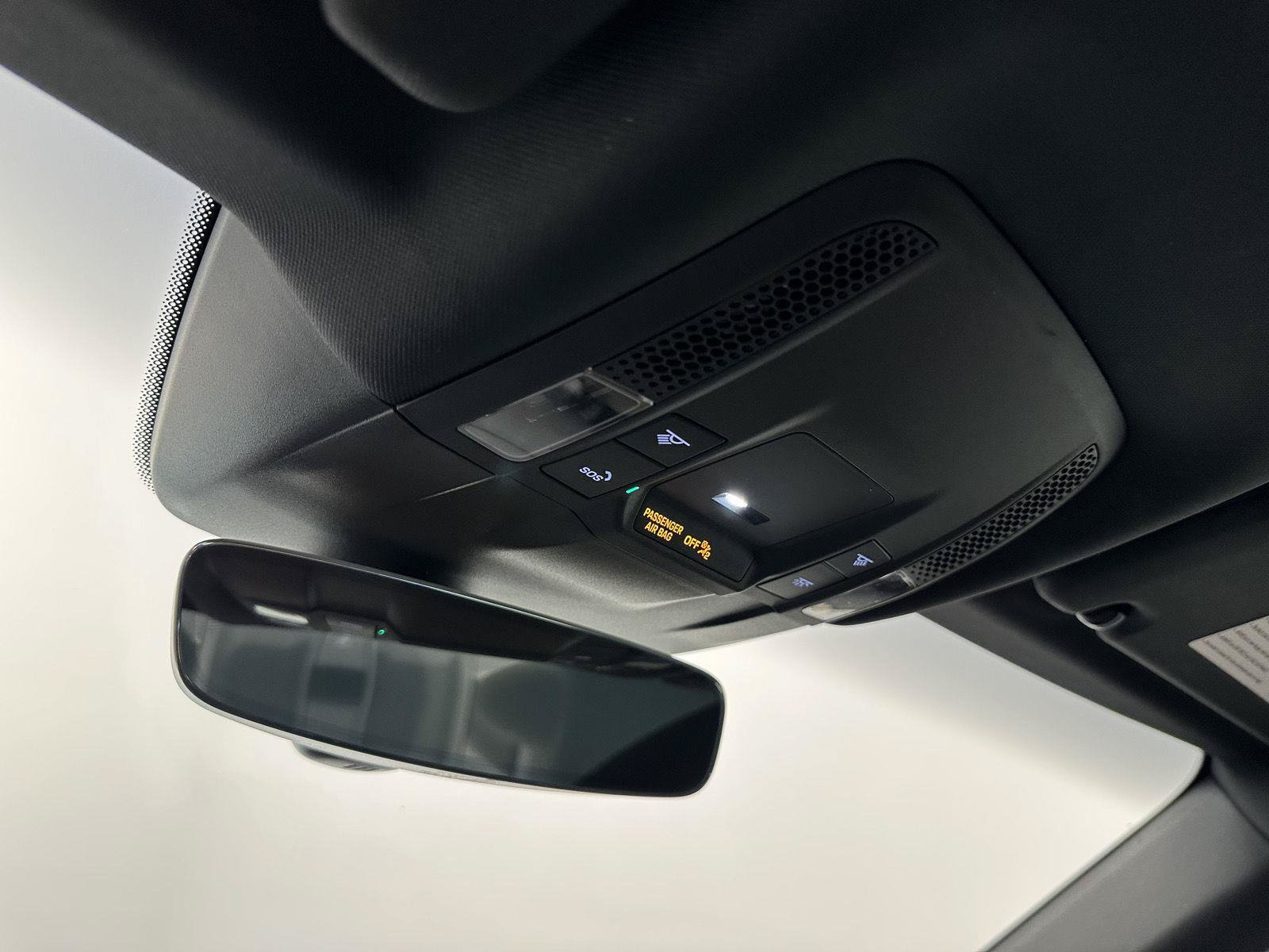 Used 2021 Porsche Taycan RWD image 28