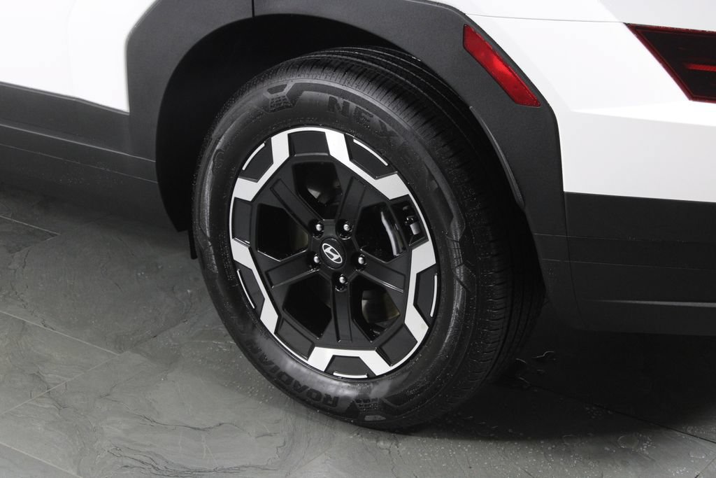 Certified 2026 Hyundai Santa Fe SEL FWD image 15