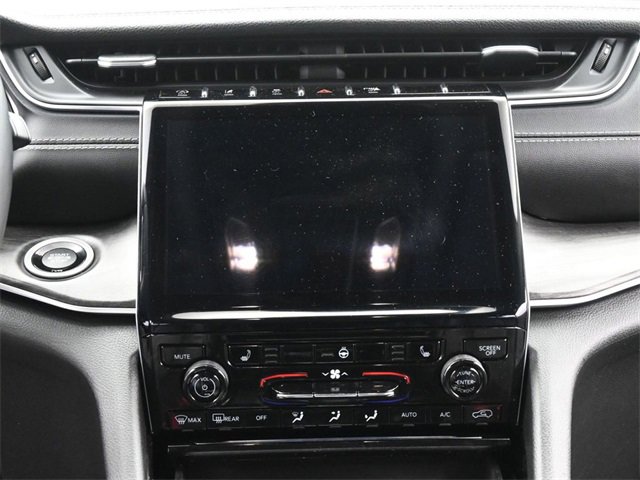 Used 2021 Jeep Grand Cherokee L Limited w/ Trailer Tow Group (B) image 28