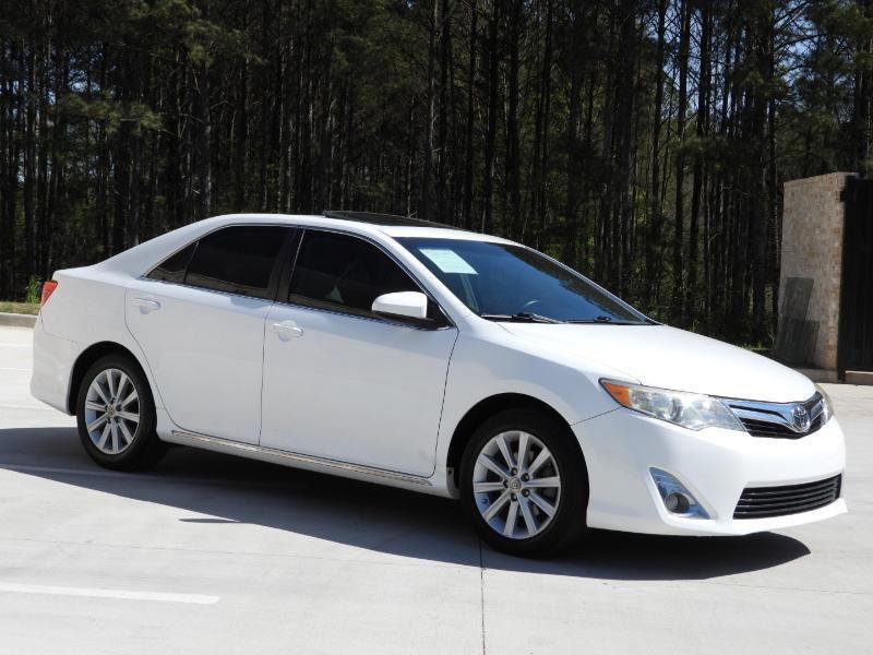 Used 2012 Toyota Camry XLE FWD image 28
