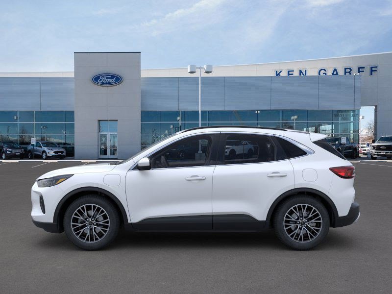 New 2025 Ford Escape SE w/ PHEV Premium Package image 3