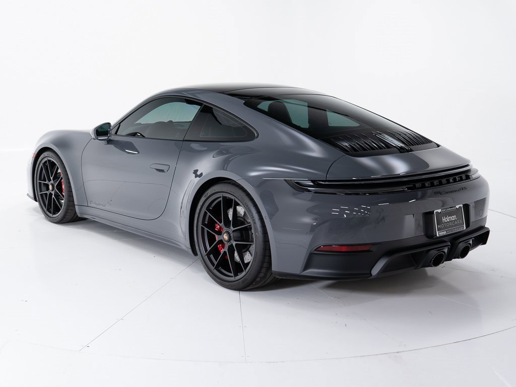 Used 2026 Porsche 911 GTS image 3