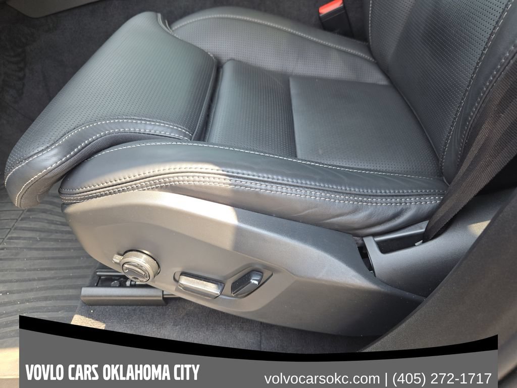 Certified 2026 Volvo XC90 B6 Ultra AWD/4WD image 26