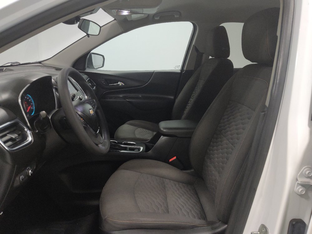 Used 2021 Chevrolet Equinox LT FWD image 17