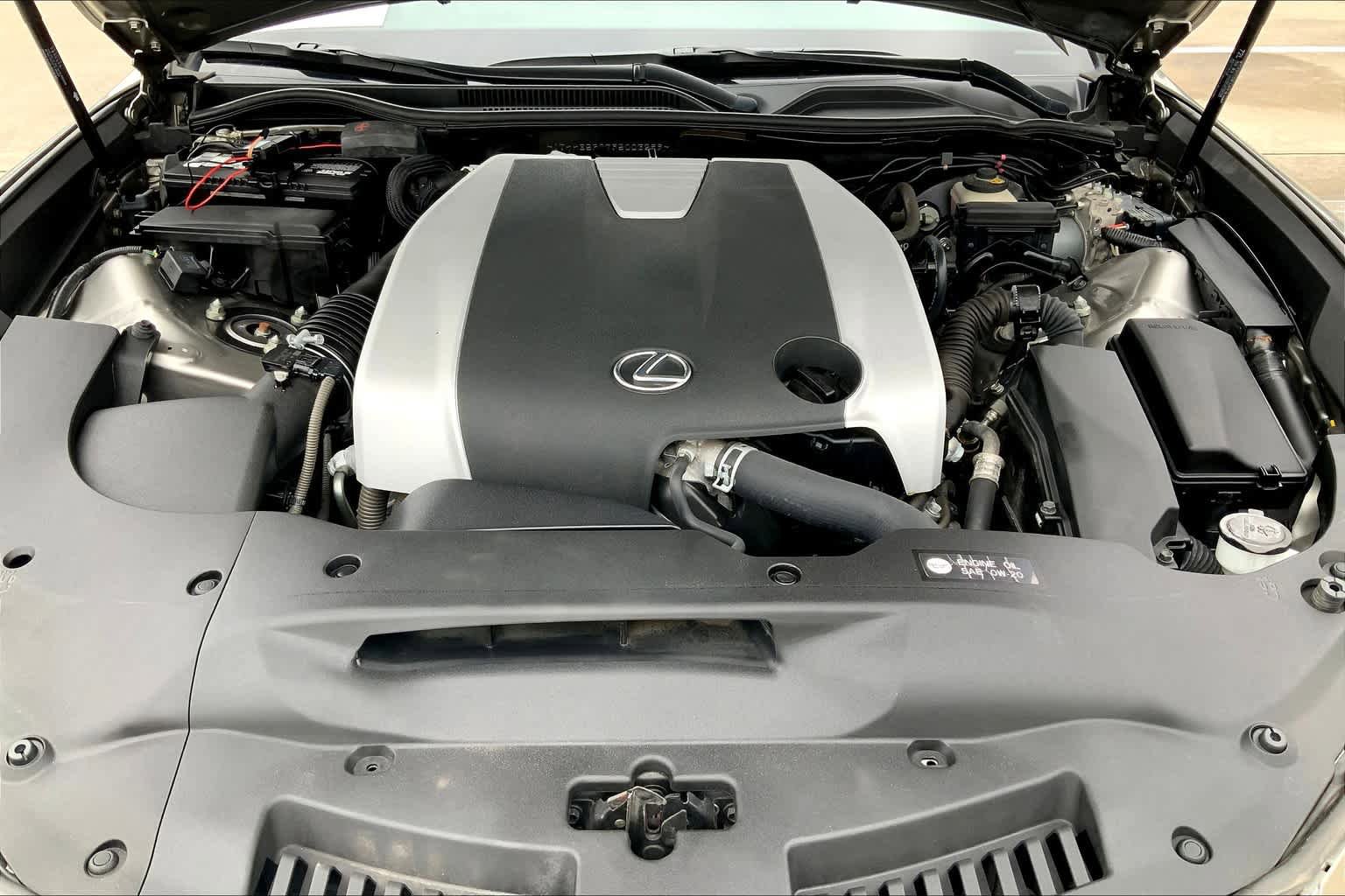 Used 2015 Lexus RC 350 w/ Luxury Package RWD image 54