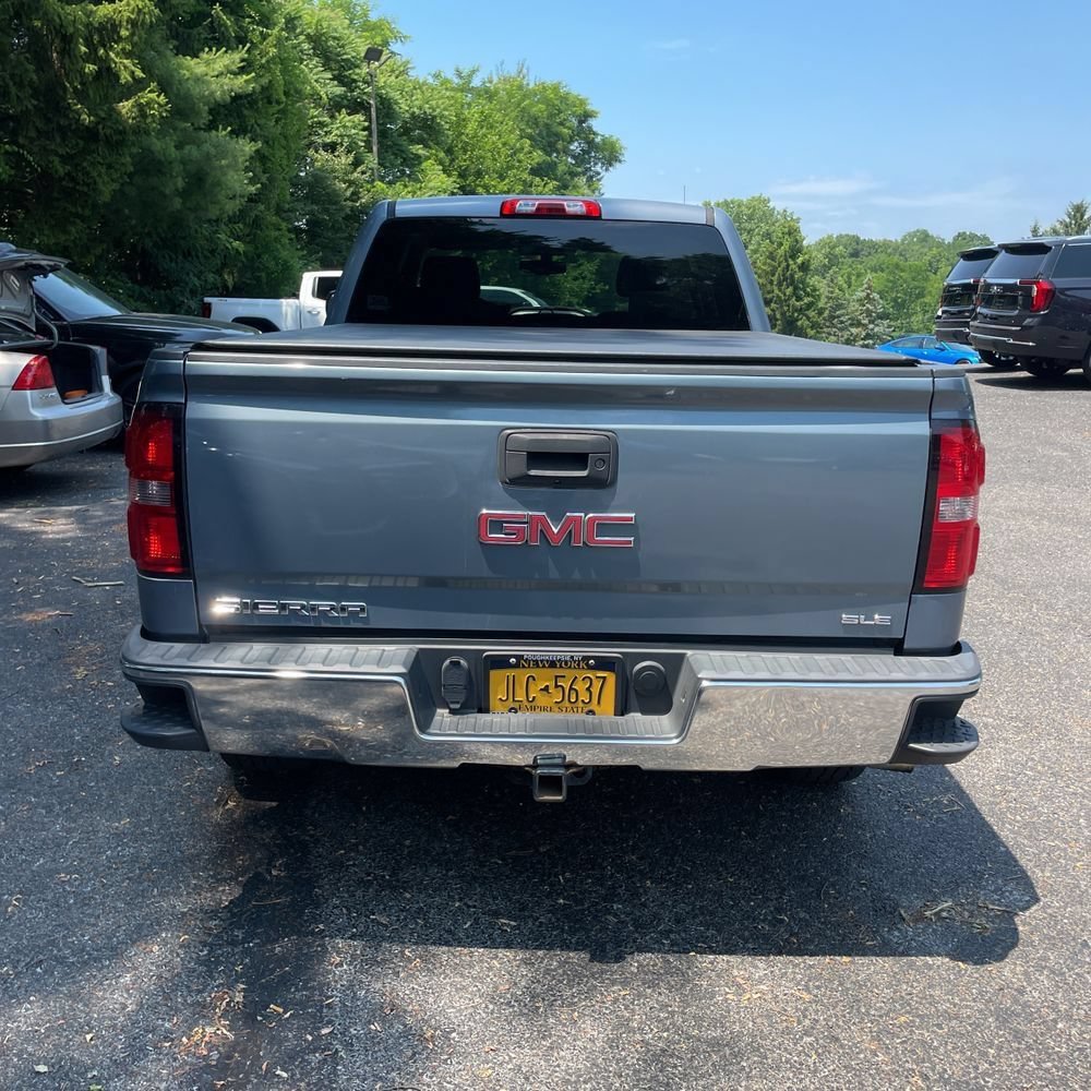Used 2015 GMC Sierra 1500 SLE w/ SLE Value Package AWD/4WD image 7