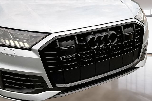 Used 2023 Audi Q7 3.0T Premium Plus AWD/4WD image 27