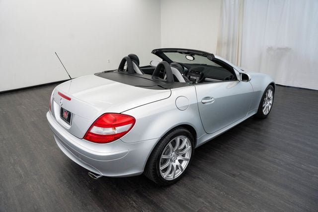 Used 2006 Mercedes-Benz SLK 350 image 10