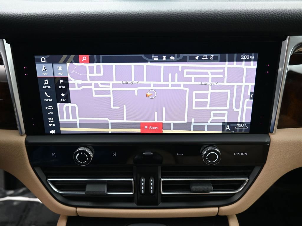 Certified 2023 Porsche Macan AWD/4WD image 21