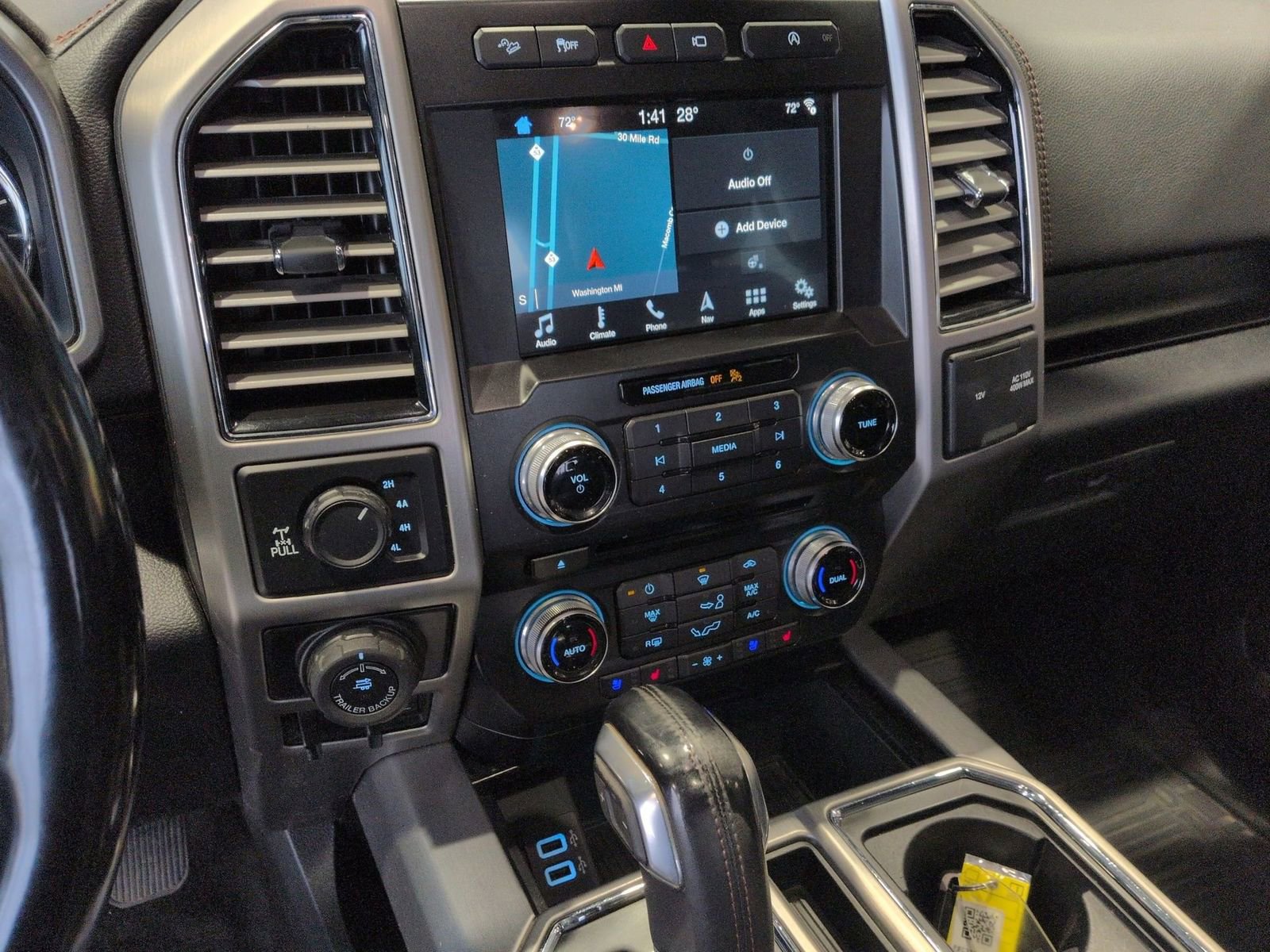 Certified 2018 Ford F150 Platinum w/ Technology Package image 59