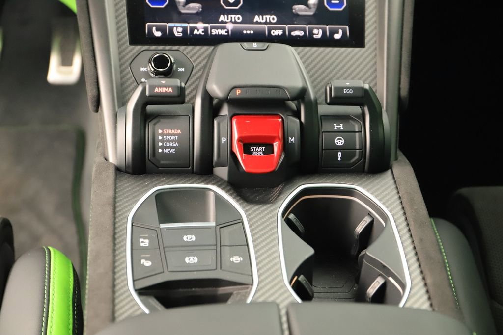 Used 2024 Lamborghini Urus S image 21