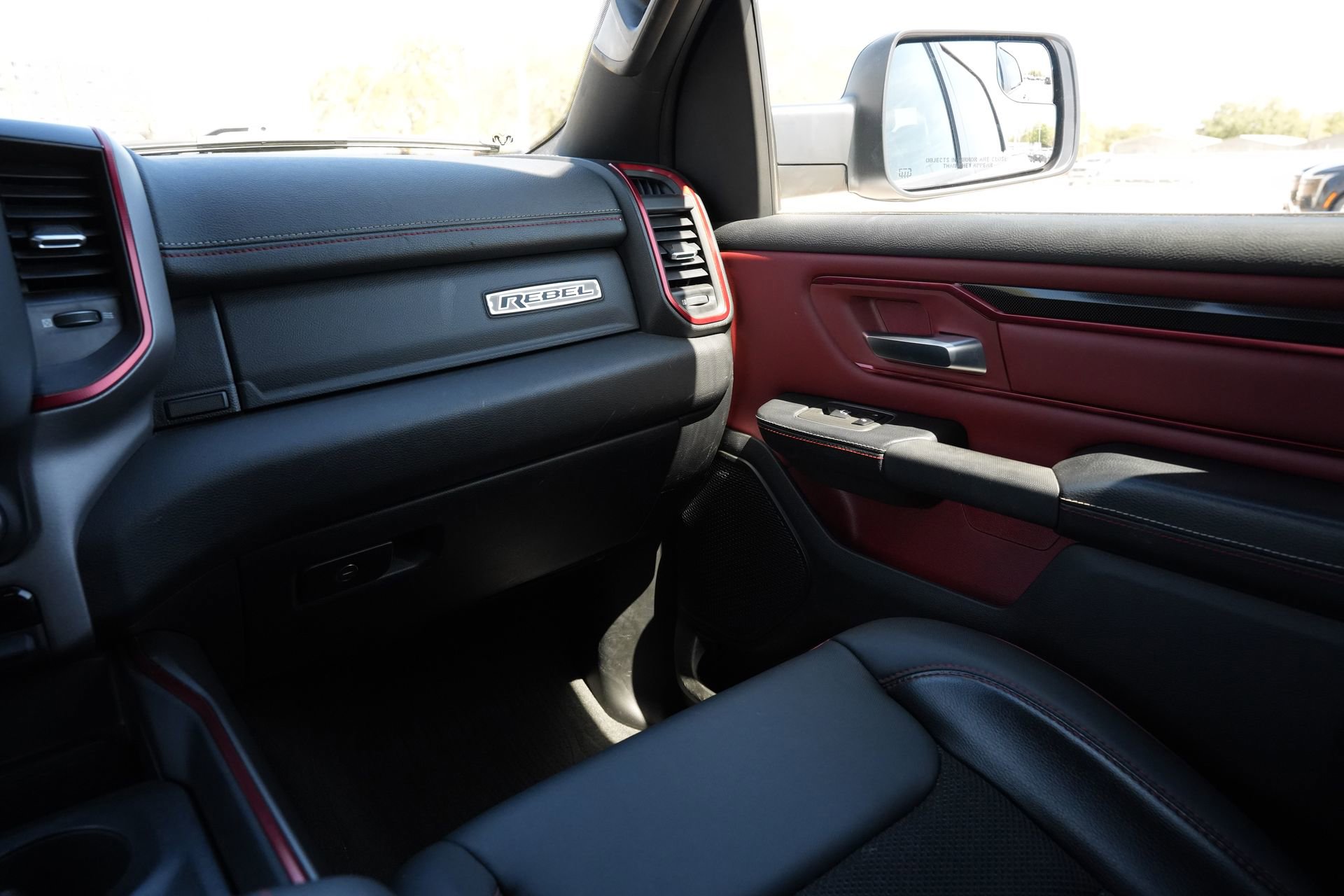 Used 2022 RAM 1500 Rebel AWD/4WD image 8