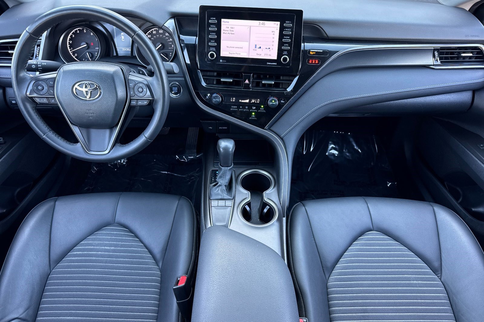 Used 2024 Toyota Camry SE w/ Convenience Package FWD image 16
