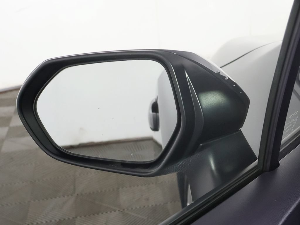 Used 2024 Toyota Corolla LE FWD image 31