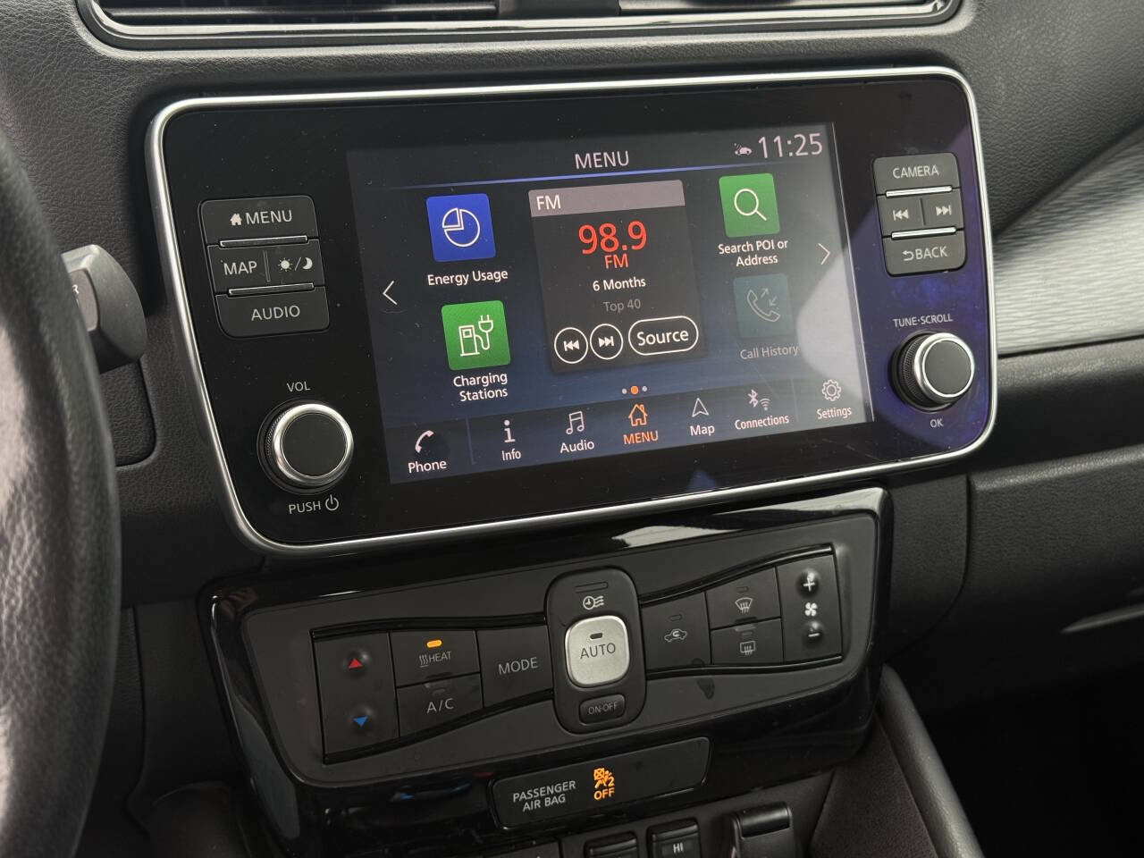 Used 2022 Nissan Leaf SL Plus image 22