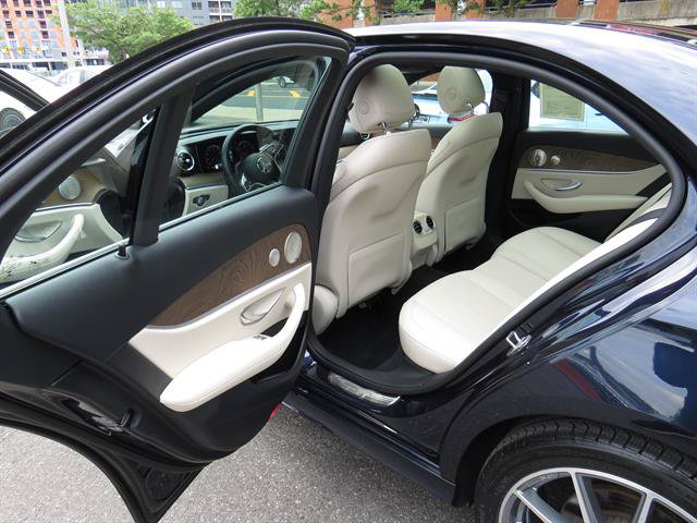 Used 2022 Mercedes-Benz E 350 4MATIC Sedan image 22