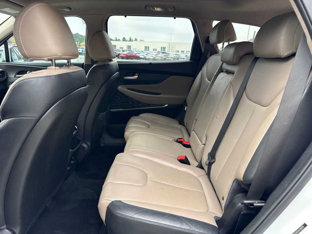 Used 2020 Hyundai Santa Fe SEL w/ Convenience + Premium Package image 26