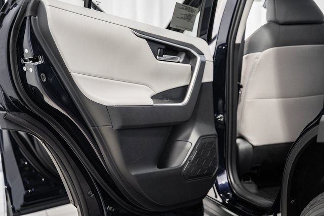 New 2025 Toyota RAV4 XLE image 32