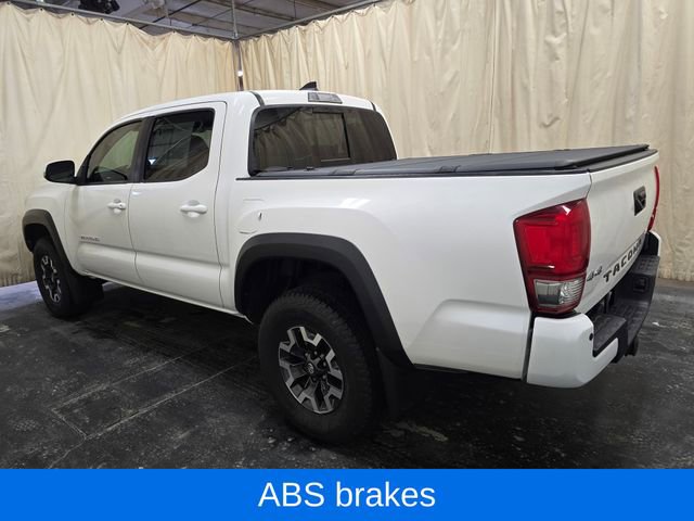 Used 2017 Toyota Tacoma TRD Off-Road w/ Premium & Technology Package image 7