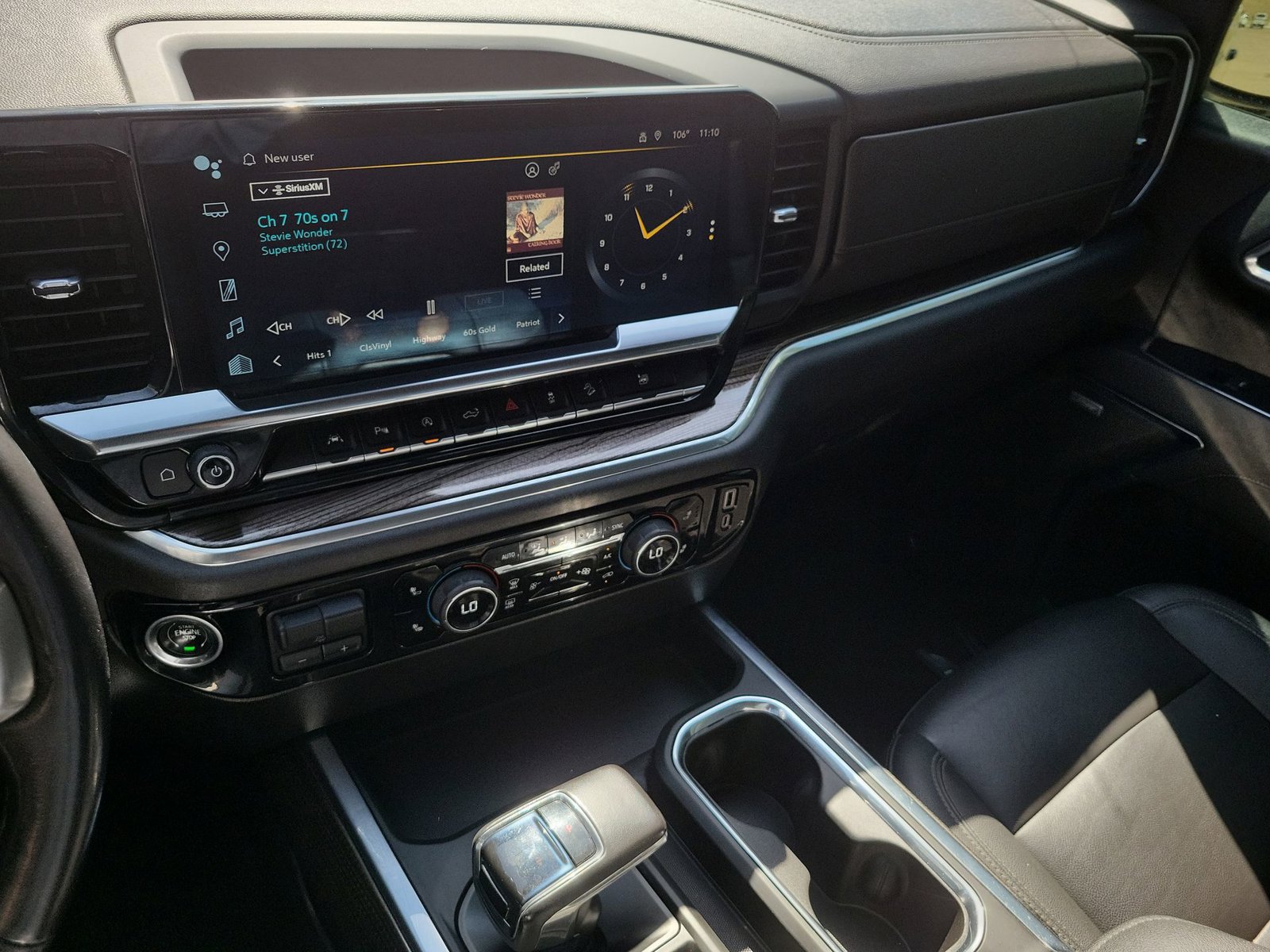 Used 2022 Chevrolet Silverado 1500 LT Trail Boss w/ LT Trail Boss Premium Package AWD/4WD image 13