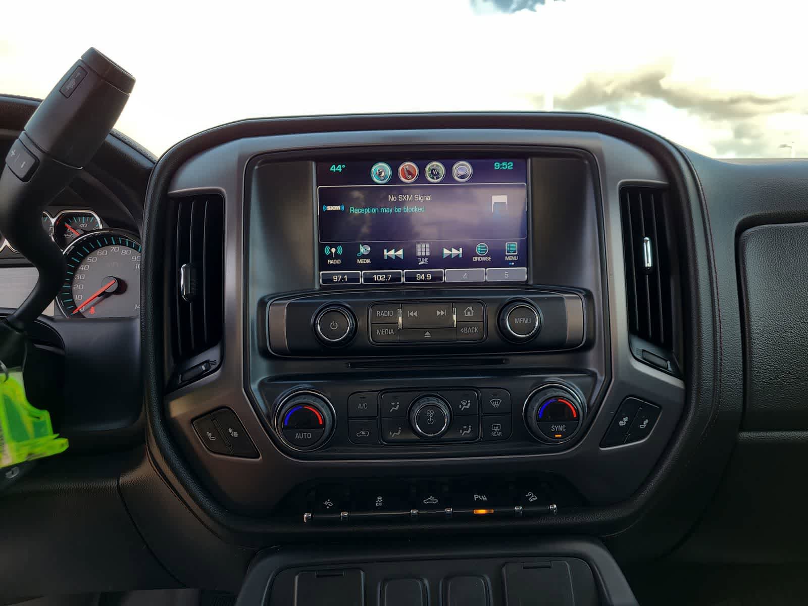 Used 2018 GMC Sierra 1500 SLT w/ All Terrain Package AWD/4WD image 24