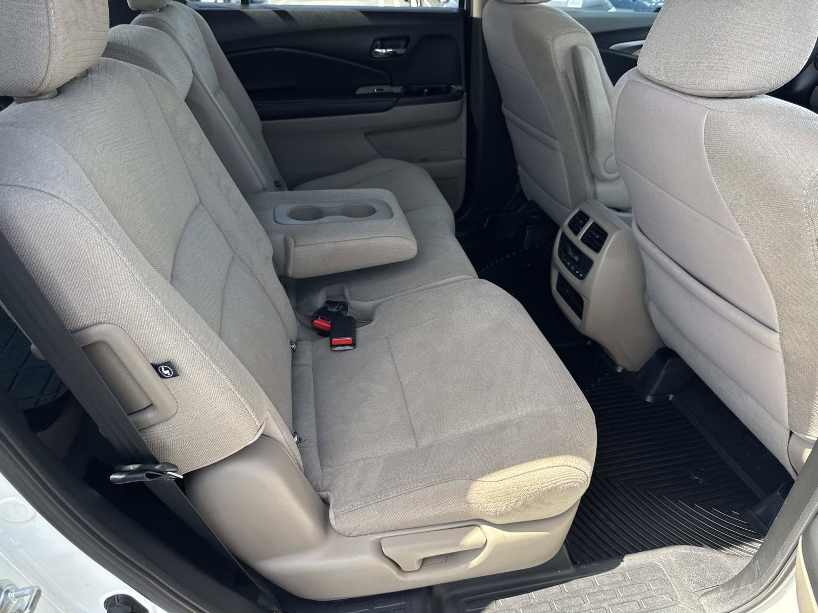 Certified 2017 Honda Pilot EX image 30