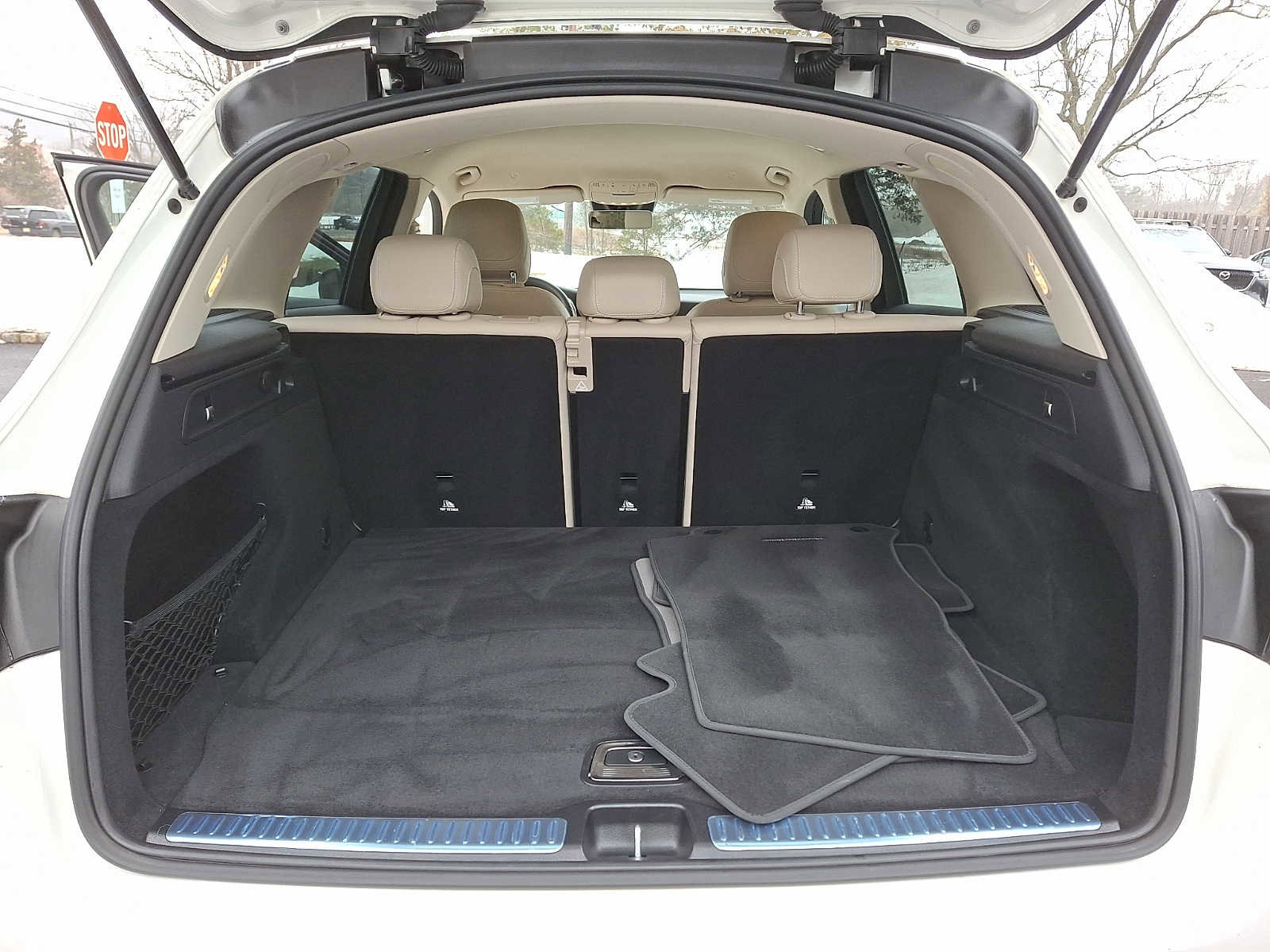 Certified 2022 Mercedes-Benz GLC 300 4MATIC image 25