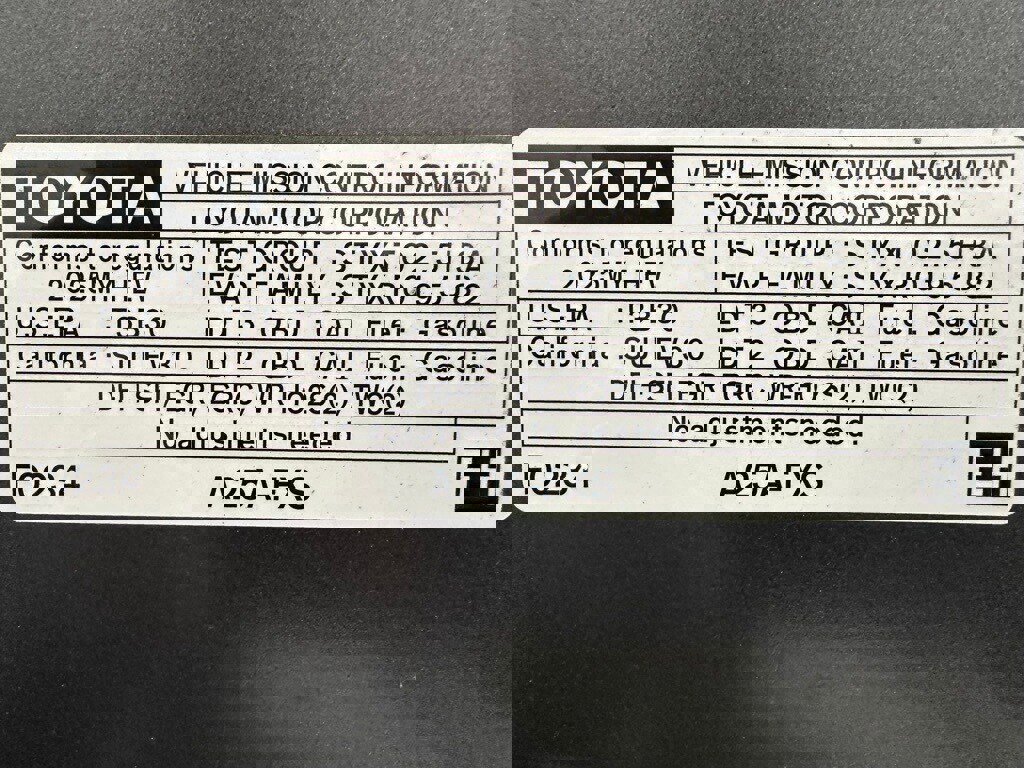 Used 2025 Toyota Sienna XLE image 73