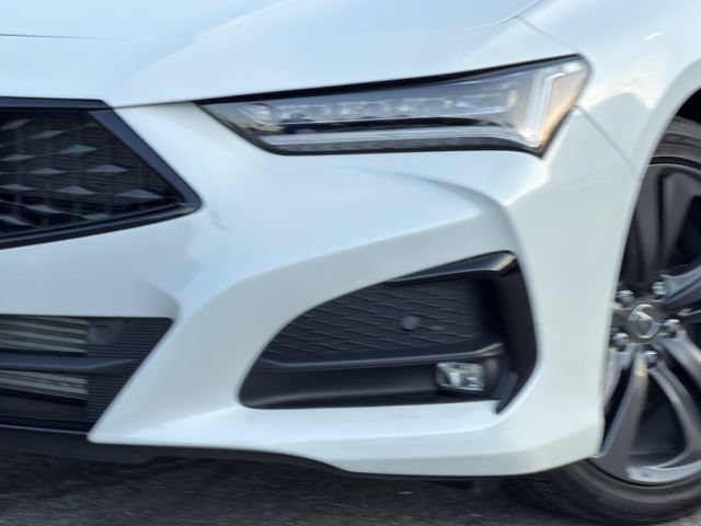 Used 2022 Acura TLX w/ A-SPEC Pkg FWD image 9